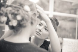 Applying make-up before the marriage ceremony