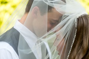 wedding couple picture in Livermore, CA