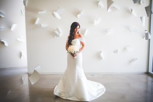 Fayetteville Arkansas wedding ceremony Photographer in NWA - wedding ceremony at 21c Bentonville - lissachandler.com