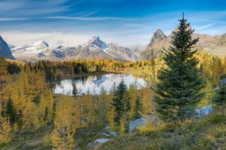 Hungabee Lake and Cathedral Mountain, Opabin Plateau, Yoho nationwide Park, British Columbia