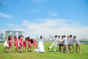 marina barrage wedding picture